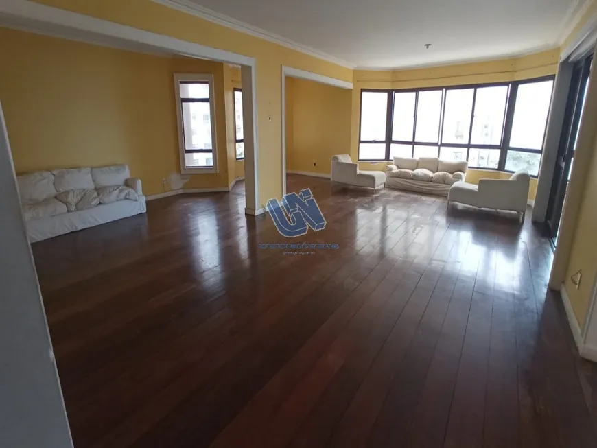 Foto 1 de Apartamento com 4 Quartos à venda, 360m² em Barra, Salvador