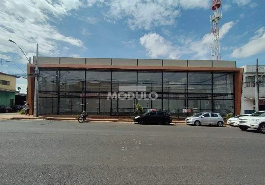 Foto 1 de Imóvel Comercial para alugar, 270m² em Tubalina, Uberlândia