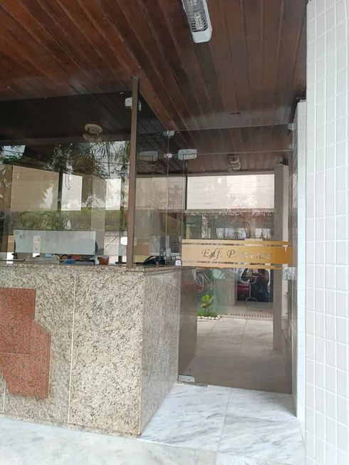 Foto 1 de Apartamento com 4 Quartos à venda, 191m² em Jaqueira, Recife