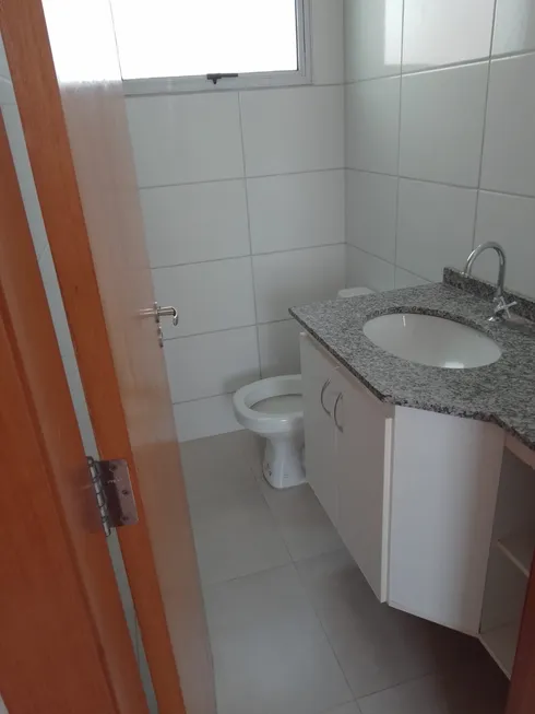 Foto 1 de Apartamento com 3 Quartos à venda, 74m² em Jardim Imperial, Cuiabá