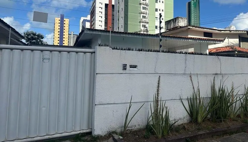 Foto 1 de Casa com 3 Quartos à venda, 270m² em Manaíra, João Pessoa
