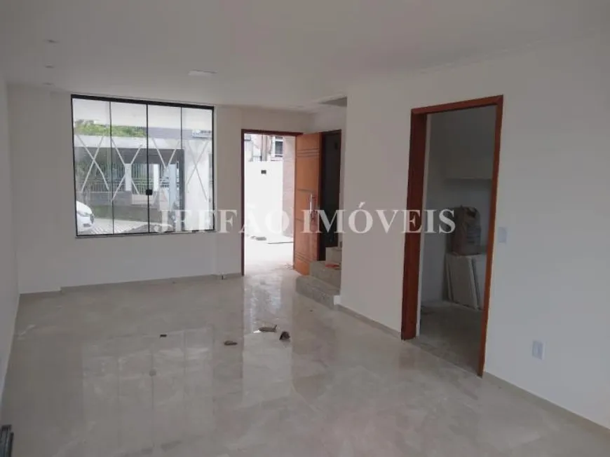 Foto 1 de Sobrado com 3 Quartos à venda, 124m² em Jardim Belvedere, Volta Redonda