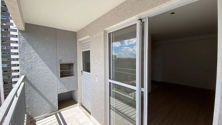 Foto 1 de Apartamento com 3 Quartos à venda, 64m² em Aurora, Londrina