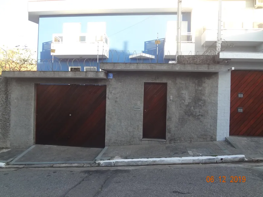 Foto 1 de Sobrado com 3 Quartos à venda, 200m² em Vila Santa Virginia, São Paulo