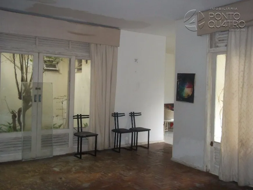 Foto 1 de Casa com 3 Quartos para venda ou aluguel, 720m² em Pituba, Salvador
