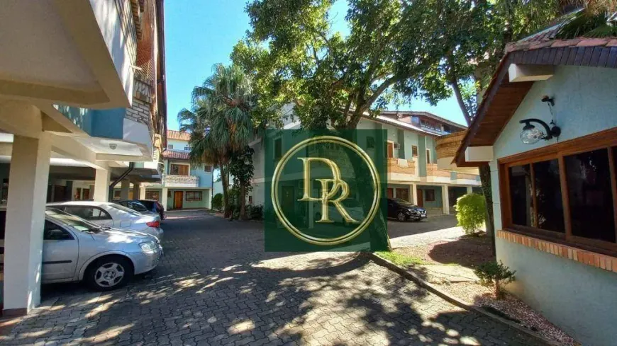 Foto 1 de Casa de Condomínio com 3 Quartos à venda, 222m² em Ipanema, Porto Alegre