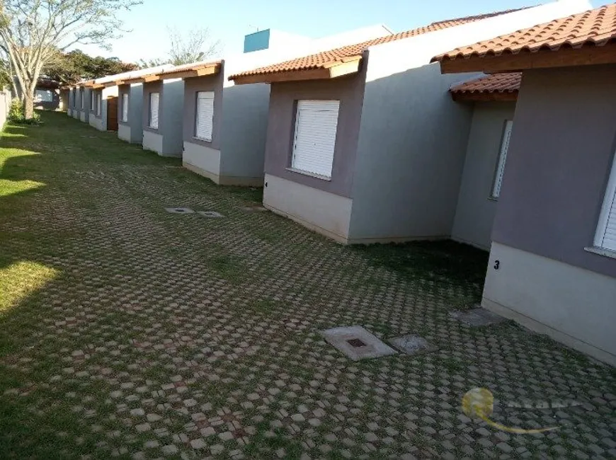 Foto 1 de Casa de Condomínio com 2 Quartos à venda, 47m² em Ponta Grossa, Porto Alegre