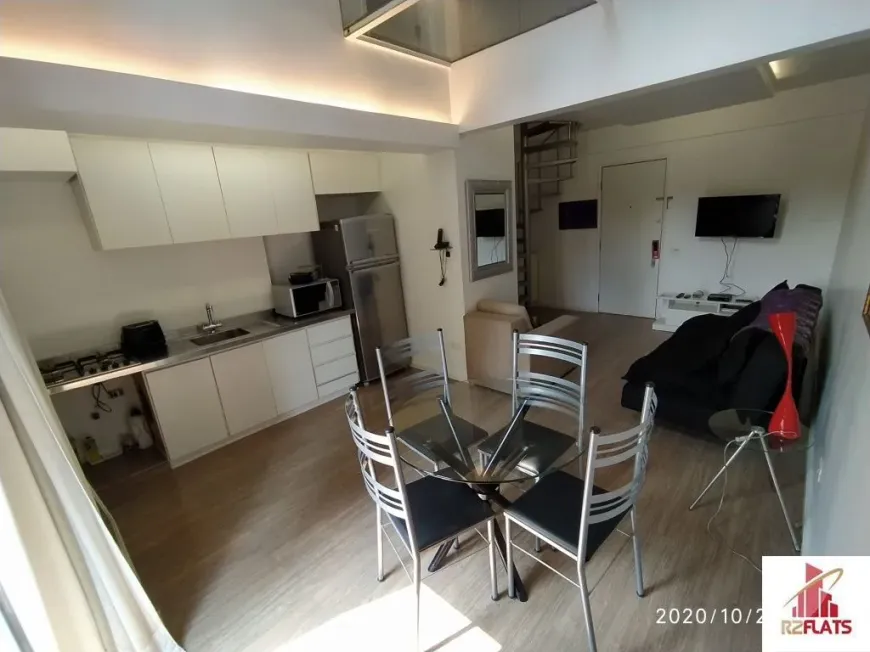 Foto 1 de Flat com 1 Quarto à venda, 52m² em Moema, São Paulo