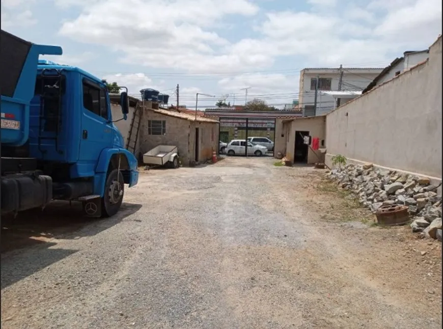 Foto 1 de Lote/Terreno à venda, 300m² em Ouro Preto, Belo Horizonte