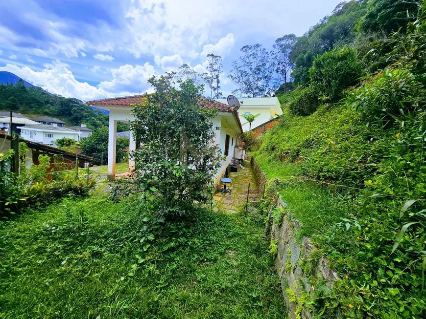 Foto 1 de Casa de Condomínio com 2 Quartos à venda, 67m² em Panorama, Teresópolis