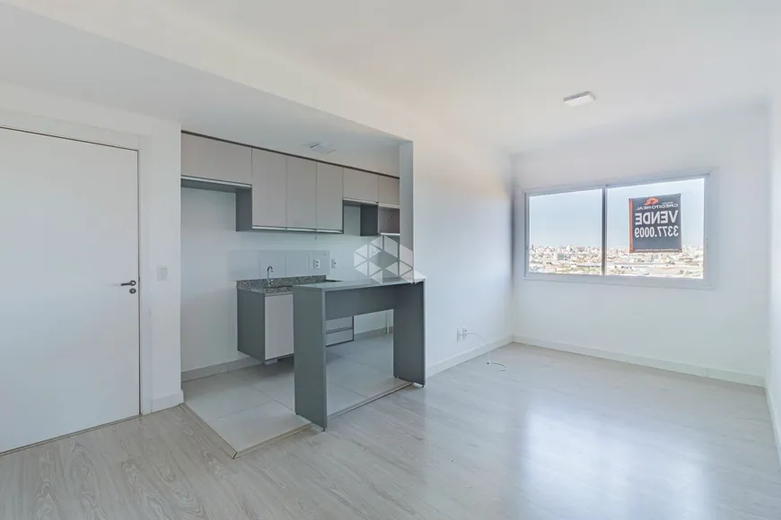 Foto 1 de Apartamento com 2 Quartos à venda, 52m² em Humaitá, Porto Alegre