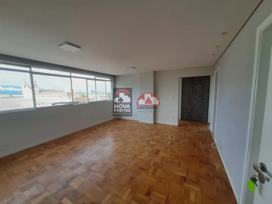 Foto 1 de Apartamento com 2 Quartos à venda, 89m² em Centro, Pindamonhangaba