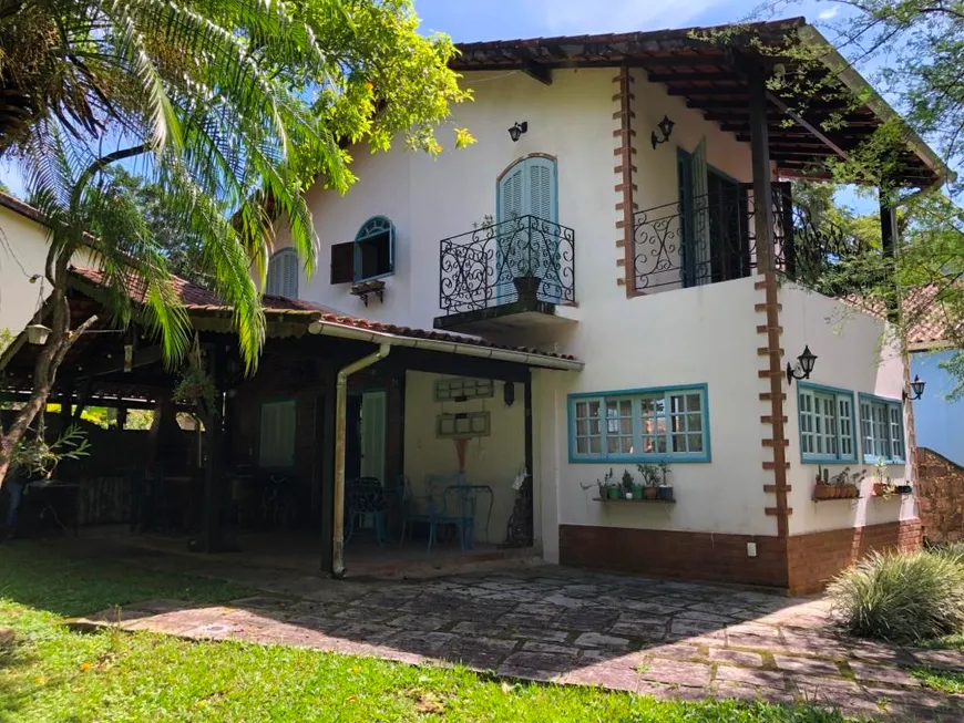 Foto 1 de Casa de Condomínio com 3 Quartos à venda, 139m² em Limoeiro, Guapimirim