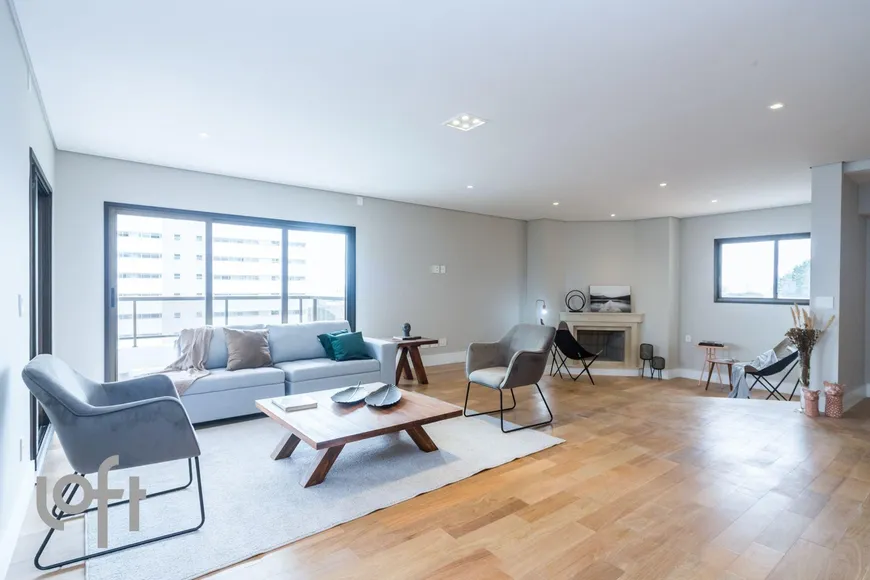 Foto 1 de Apartamento com 5 Quartos à venda, 283m² em Sumaré, São Paulo