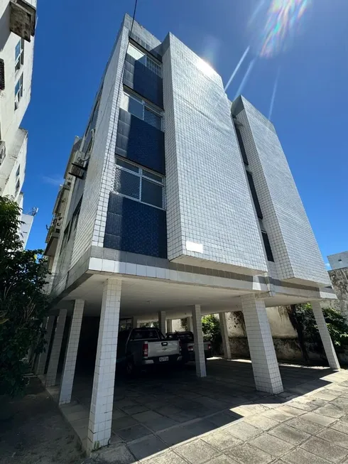 Foto 1 de Apartamento com 4 Quartos à venda, 112m² em Jardim Atlântico, Olinda