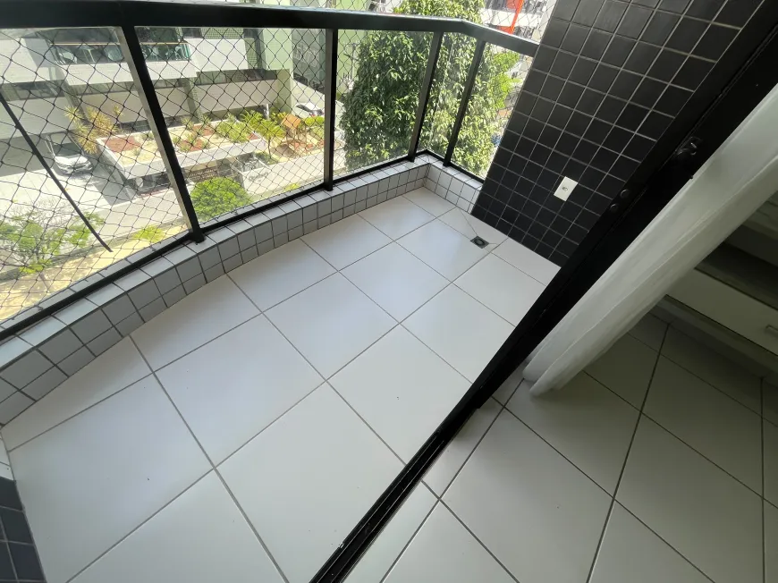 Foto 1 de Apartamento com 1 Quarto para alugar, 44m² em Ponta Verde, Maceió