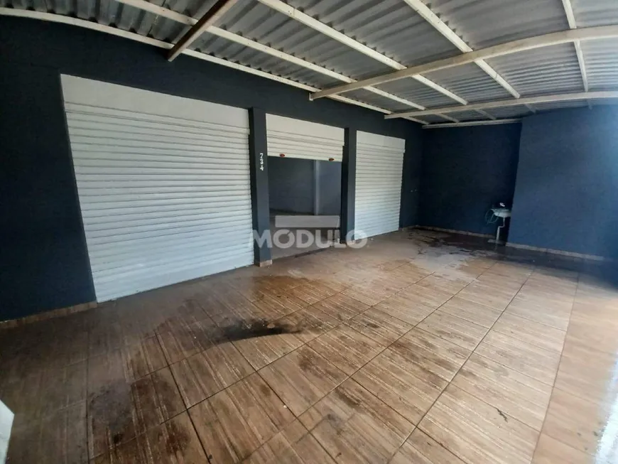 Foto 1 de Galpão/Depósito/Armazém para alugar, 250m² em Laranjeiras, Uberlândia