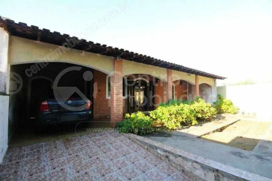 Foto 1 de Casa com 4 Quartos à venda, 207m² em Cidade Balneária Nova Peruíbe, Peruíbe