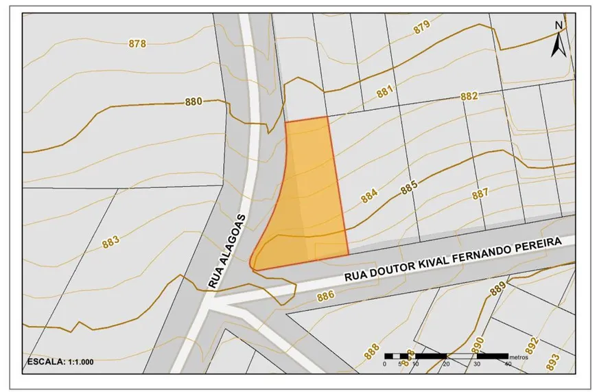 Foto 1 de Lote/Terreno à venda, 800m² em Três Marias, São José dos Pinhais