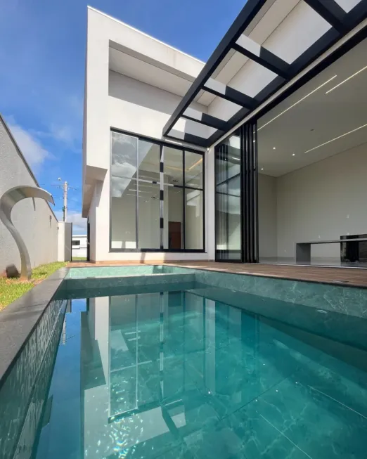 Foto 1 de Casa com 3 Quartos à venda, 244m² em Condominio Vale das Araras, Rio Verde