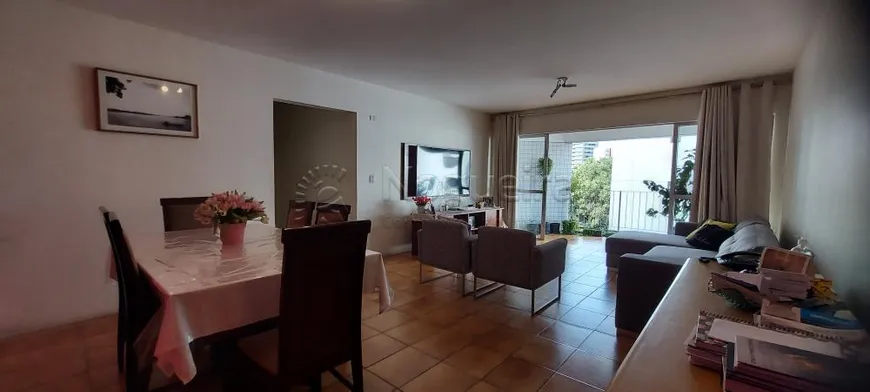 Foto 1 de Apartamento com 3 Quartos à venda, 145m² em Madalena, Recife