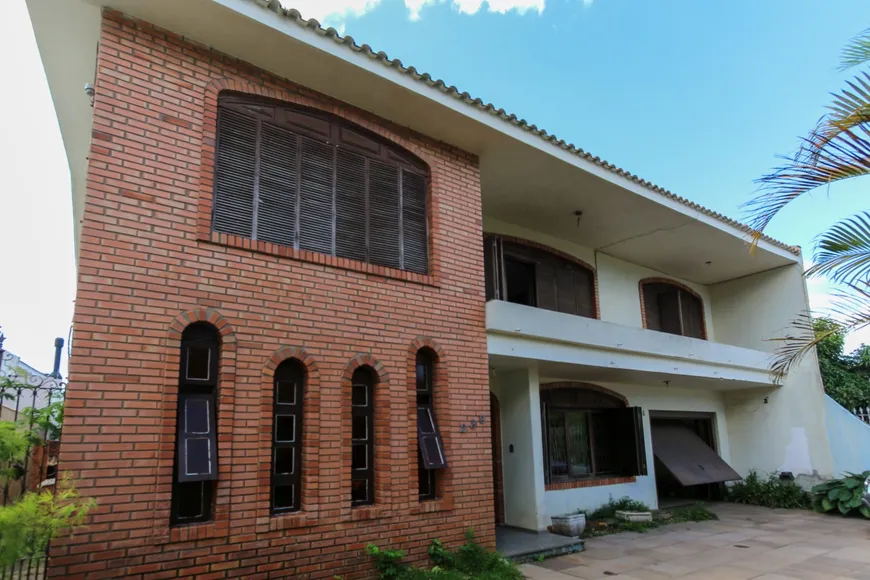 Foto 1 de Casa com 5 Quartos à venda, 371m² em Nossa Senhora das Graças, Canoas