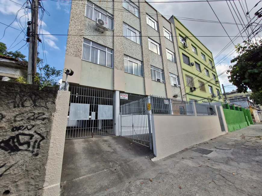 Foto 1 de Apartamento com 2 Quartos para alugar, 75m² em Bangu, Rio de Janeiro