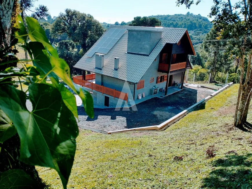 Foto 1 de Casa com 4 Quartos à venda, 320m² em Avenquinha, Campo Alegre