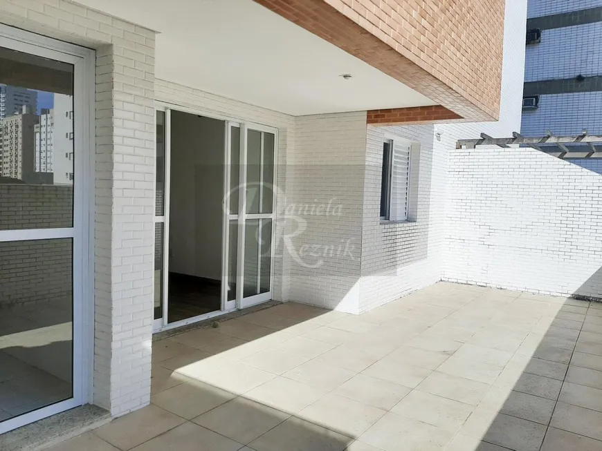 Foto 1 de Apartamento com 1 Quarto à venda, 80m² em Boqueirão, Santos