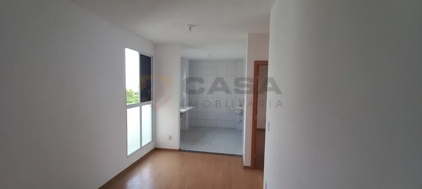 Foto 1 de Apartamento com 2 Quartos à venda, 45m² em Morada de Laranjeiras, Serra