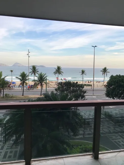 Foto 1 de Apartamento com 4 Quartos à venda, 200m² em Ipanema, Rio de Janeiro