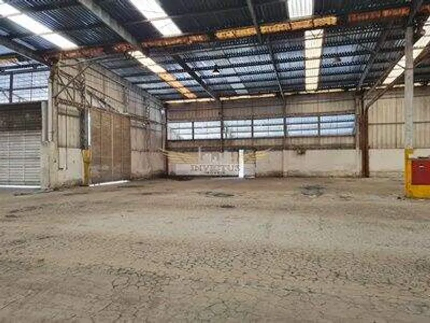 Foto 1 de Galpão/Depósito/Armazém para alugar, 10000m² em Sertãozinho, Mauá