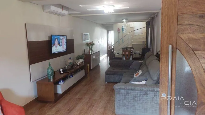 Foto 1 de Casa com 4 Quartos à venda, 154m² em Canto do Forte, Praia Grande