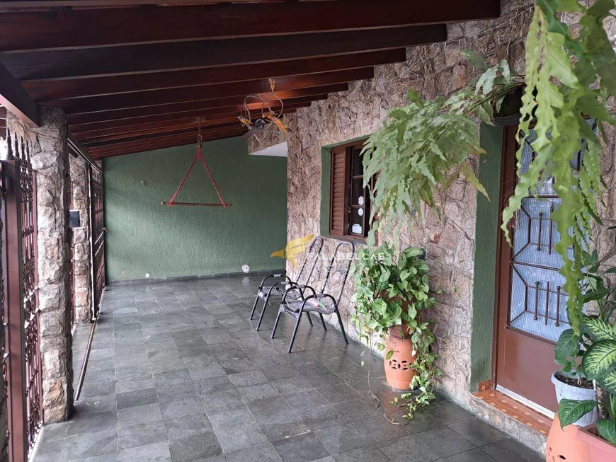 Foto 1 de Casa com 2 Quartos à venda, 129m² em Vila Jundiainópolis, Jundiaí