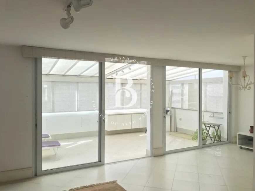 Foto 1 de Apartamento com 2 Quartos à venda, 126m² em Jardim Paulistano, São Paulo