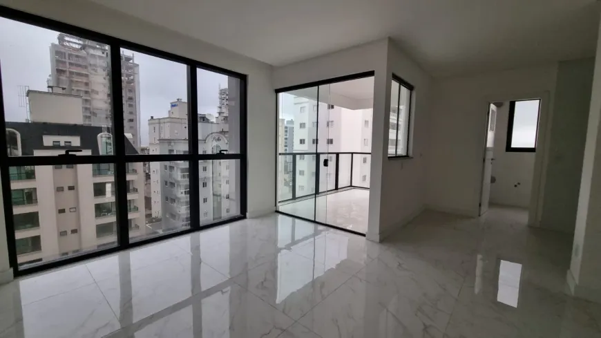 Foto 1 de Apartamento com 3 Quartos à venda, 108m² em Castelo Branco , Itapema