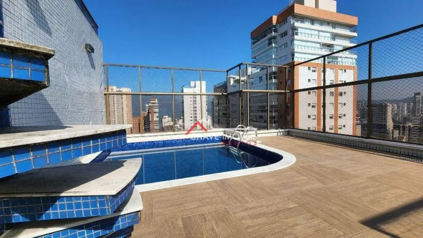 Foto 1 de Cobertura com 4 Quartos à venda, 350m² em Embaré, Santos