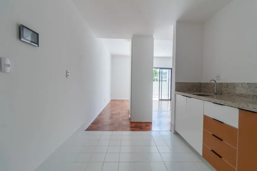 Foto 1 de Apartamento com 1 Quarto para alugar, 42m² em Vila Clementino, São Paulo