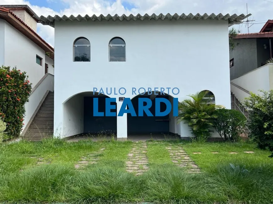 Foto 1 de Casa de Condomínio com 3 Quartos à venda, 200m² em Alphaville, Santana de Parnaíba