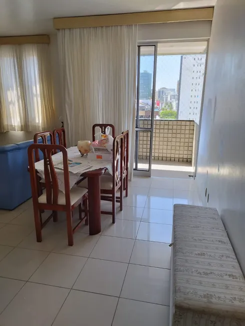 Foto 1 de Apartamento com 3 Quartos à venda, 158m² em Costa Azul, Salvador