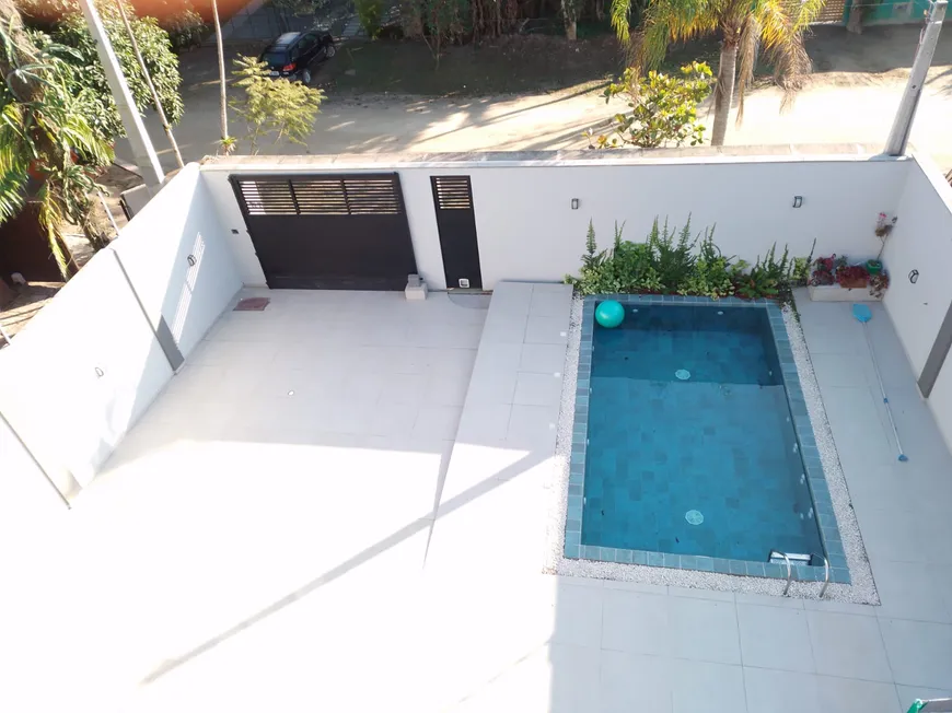 Foto 1 de Casa com 3 Quartos à venda, 296m² em Praia do Estaleiro, Balneário Camboriú