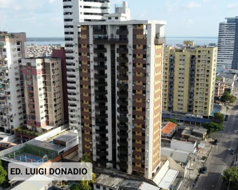 Foto 1 de Apartamento com 3 Quartos à venda, 158m² em Jurunas, Belém