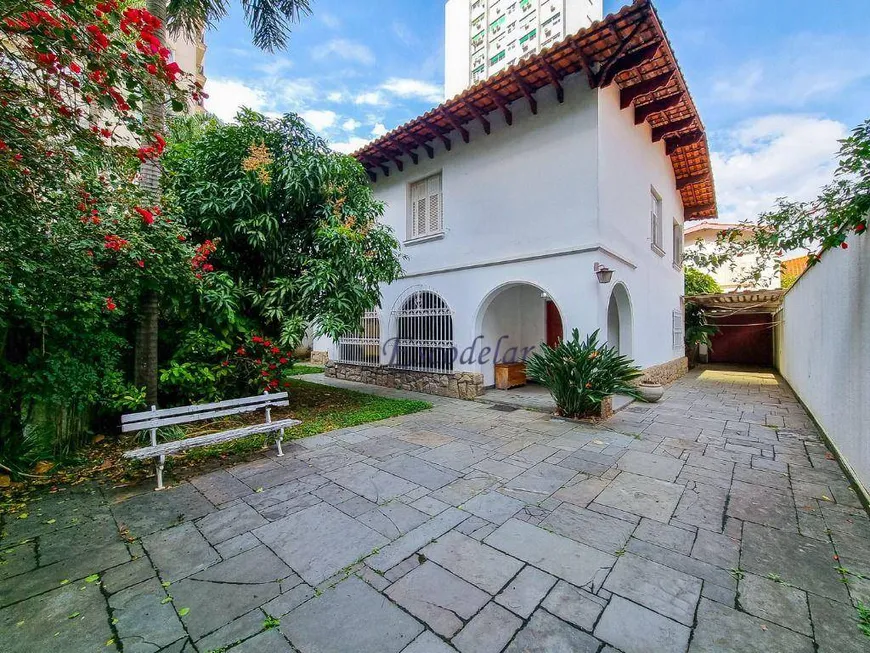 Foto 1 de Casa com 5 Quartos à venda, 484m² em Jardim América, São Paulo