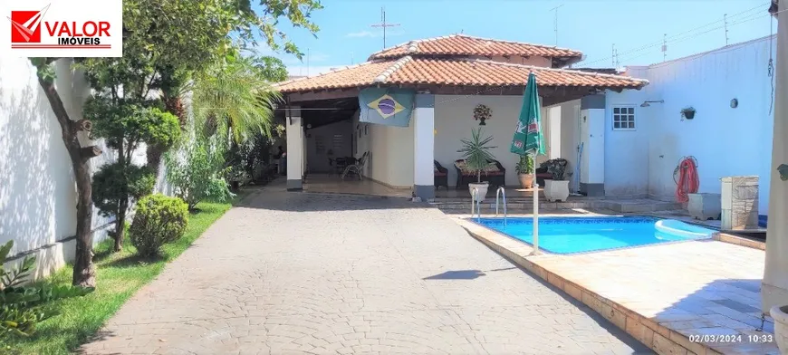 Foto 1 de Casa com 3 Quartos à venda, 192m² em Novo Parque São Vicente, Birigui