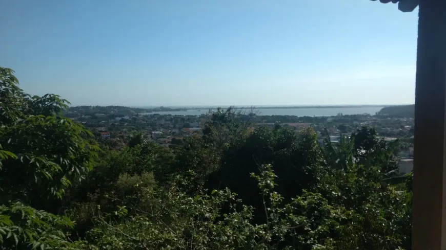 Foto 1 de Casa com 2 Quartos à venda, 100m² em Bacaxá, Saquarema