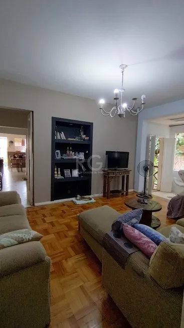 Foto 1 de Casa com 2 Quartos à venda, 91m² em Santa Tereza, Porto Alegre