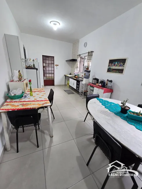 Foto 1 de Casa com 4 Quartos à venda, 200m² em Olaria, Lorena