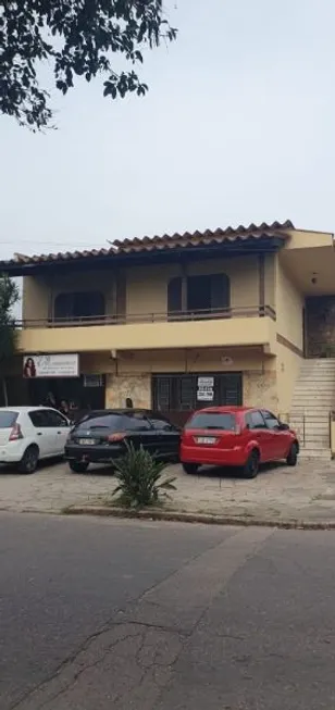 Foto 1 de Casa com 3 Quartos à venda, 300m² em Cavalhada, Porto Alegre