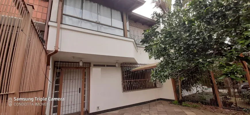 Foto 1 de Casa com 3 Quartos para alugar, 167m² em Aberta dos Morros, Porto Alegre