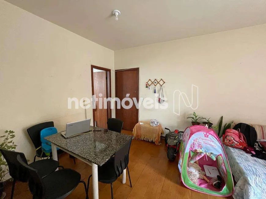 Foto 1 de Apartamento com 2 Quartos à venda, 70m² em Sagrada Família, Belo Horizonte